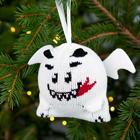 Gifts: елочный шар «дракон», белый 