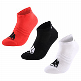 Gifts: набор из 3 пар спортивных носков monterno sport, красный, черный и белый 