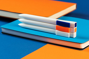Gifts: ручка шариковая swiper sq, белая с оранжевым 