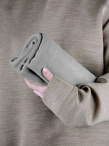 Gifts: флисовый плед warm&peace, серый 
